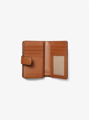 Medium Signature Logo Wallet image number 1