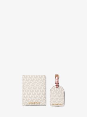 Michael kors passport holder and luggage tag hotsell