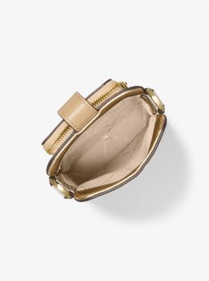 国内即送 MichaelKors 35F2GNMN4A AirPodPRO ストラップ付ケース org.jpg