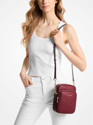 Jet Set Travel Medium Pebbled Leather Crossbody Bag image number 3