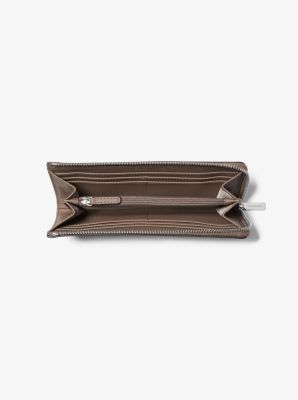 Grand portefeuille Jet Set Travel en cuir Saffiano à fermeture éclair