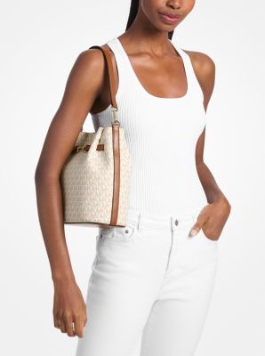 Crossbodybuideltas Carson met kenmerkend logo, aanpasbaar en middelgroot in VANILLE | Michael Kors