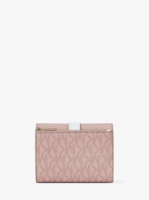 Greenwich Medium Signature Logo Trifold Wallet in PWD BLSH MLT | Michael Kors