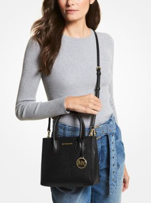 Crossbody bag hotsell michael kors black