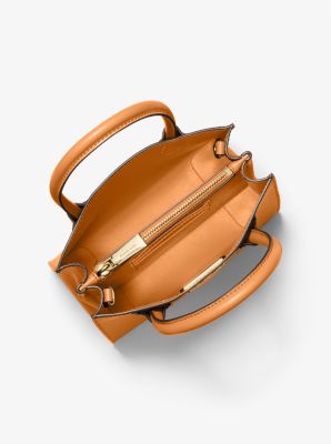 Sac à bandoulière Mercer de taille moyenne en cuir grainé image number 2