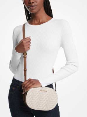 Jet Set Medium Logo Crossbody Bag