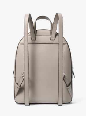 Mochila Jaycee mediana de piel granulada in GRIS PERLA | Michael Kors