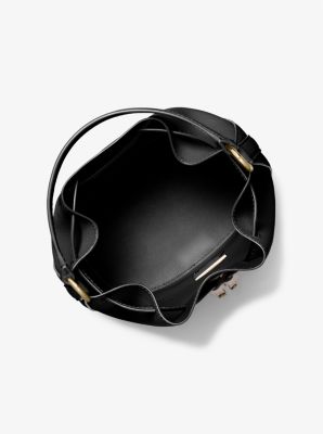Michael Kors Medium Bucket Shoulder Bag Leather in color Black