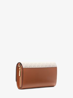 Jet Set Large Smartphone Convertible Crossbody Bag image number 2