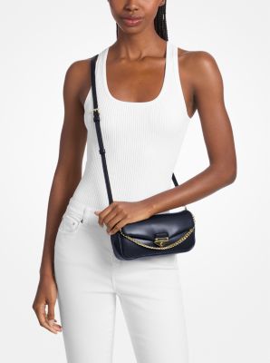 SAC &Agrave; DOS DE TAILLE MOYENNE &Agrave; FERMETURE &Eacute;CLAIR ET &Agrave; POCHE