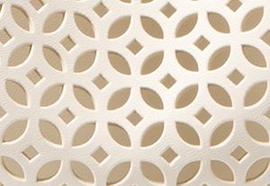 CR&Egrave;ME L&Eacute;GER