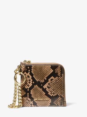 Billetera Jet Set Travel mediana con cadena y relieve de serpiente in CAMEL | Michael Kors