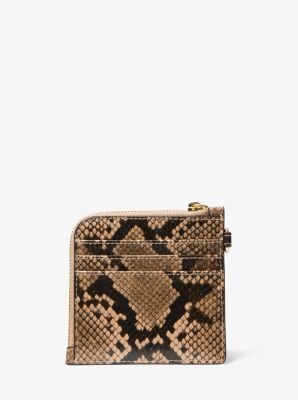 Billetera Jet Set Travel mediana con cadena y relieve de serpiente in CAMEL | Michael Kors