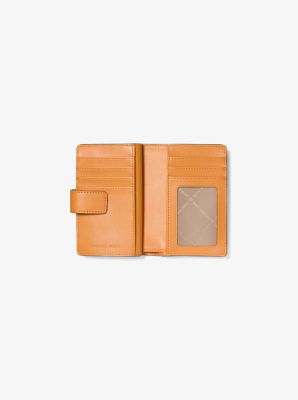 Portefeuille Jet Set Travel &agrave; imprim&eacute; &agrave; logo Signature