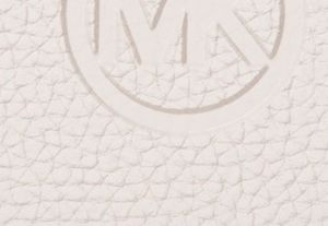 CR&Egrave;ME L&Eacute;GER