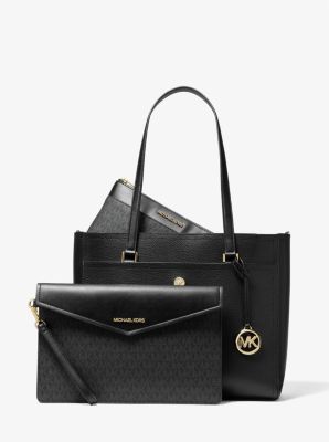 Michael Kors Handbags in Handbags