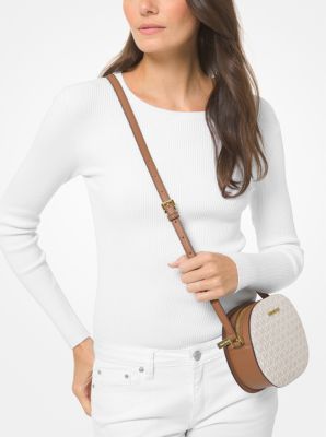 Jet Set Medium Logo Crossbody Bag