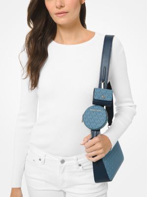 Jet Set Travel Small Logo Shoulder Bag with Pouches