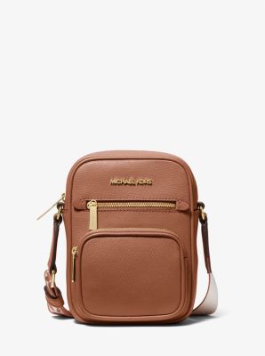 Jet Set Medium Leather Crossbody Bag image number 0