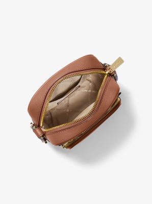 Jet Set Medium Leather Crossbody Bag image number 1