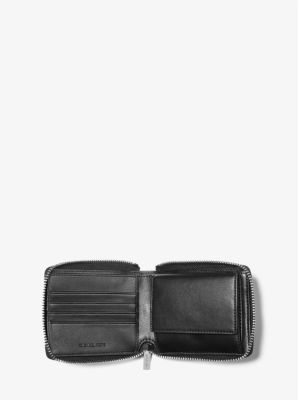 bag, michael kors wallet, black wallet, wallet, pattern, zip wallet, wallet  zip, michael kors, michael kors clutch - Wheretoget