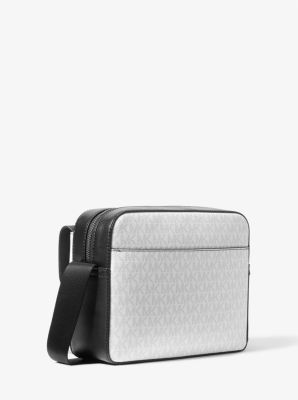 Cooper Medium Signature Logo Camera Bag image number 2