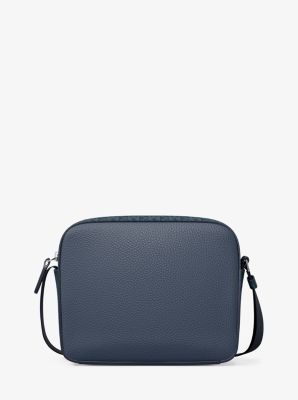 Sac &agrave; bandouli&egrave;re pour appareil photo Cooper de taille moyenne en cuir grain&eacute; et &agrave; logo Signature