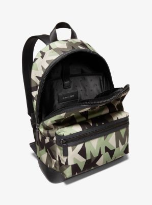 Sac &agrave; dos Cooper tiss&eacute; &agrave; logo graphique in VERT OLIVE | Michael Kors