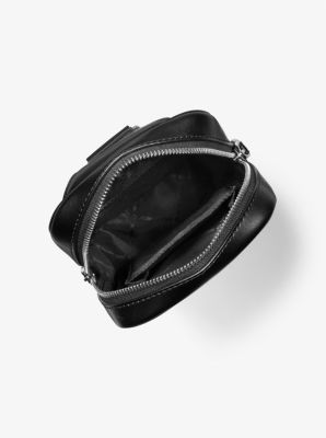 courreges☆24SS ロゴデザイン スリム カメラバッグ BLACK Courrèges Camera Shoulder Bag with Logo | THE FLAMEL®