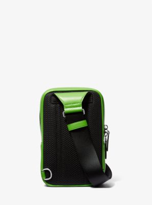 Cooper Medium Ombré Logo Sling Pack image number 2
