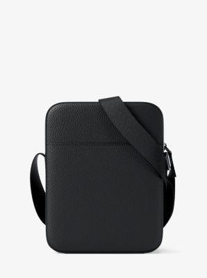 Sac messager Cooper en cuir grain&eacute; et gaufr&eacute; &agrave; logo in NOIR | Michael Kors