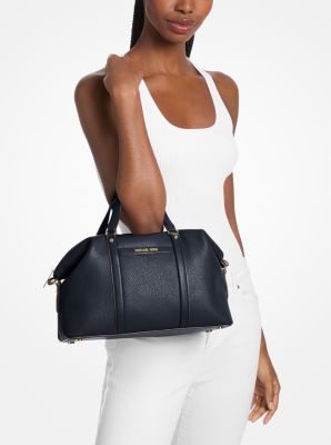 Beck Medium Leather Satchel in NAVY | Michael Kors