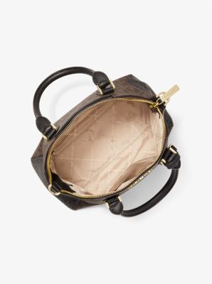 【Michael Kors】CORALINE A4OK♪スリム＆ラージ MK柄トート Michael Kors】CORALINE A4OK♪スリム＆ラージ MK柄トート