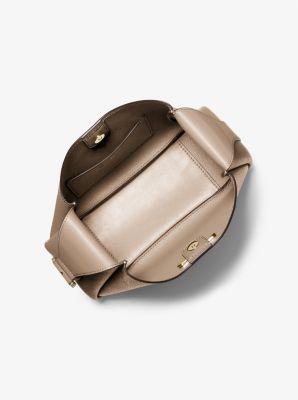 Messenger-Tasche Birch Medium aus gekrispeltem Leder in BIRKE | Michael Kors