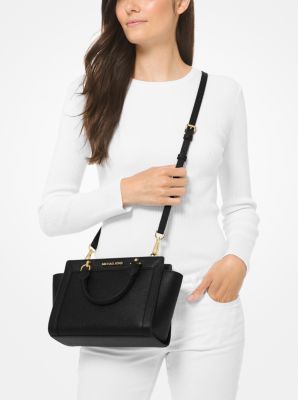 Michael kors 2025 brandi handbag