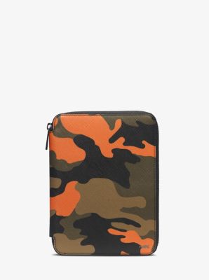 Michael kors camo clearance wallet