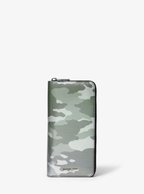 michael kors camo wallet