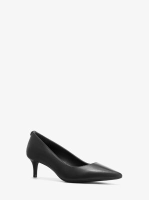 Michael kors kitten store heel pump