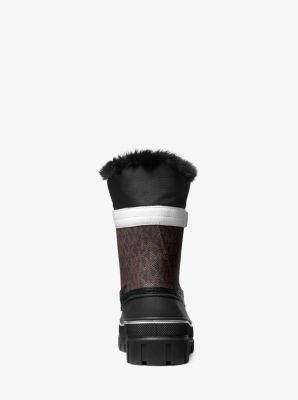 Ozzie Logo Faux-Fur Lined Snow Boot