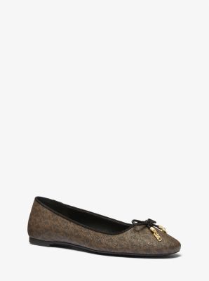 Michael kors ladies flat hot sale shoes