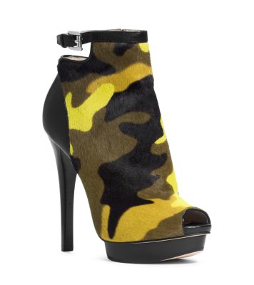 kendra bootie michael kors