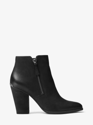 mk black boots