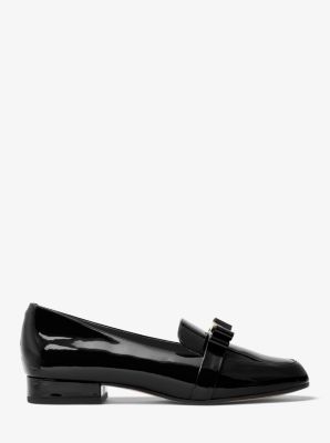 Caroline patent store leather loafer