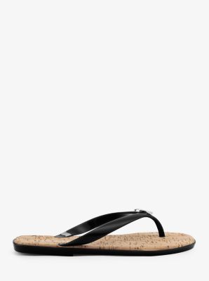 Michael kors jet set clearance jelly flip flops black