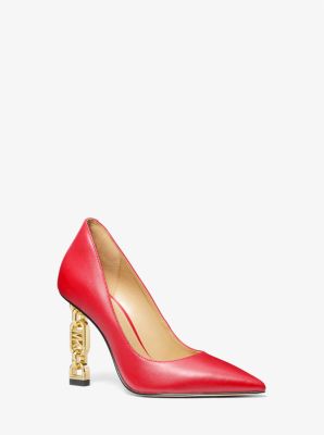 Michael kors logo on sale pumps