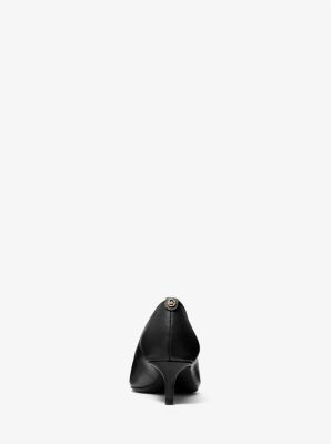 Pumps Alina Flex aus Leder mit Kitten-Heel-Absatz