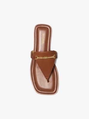 Slipper Lena van leer met T-bandje