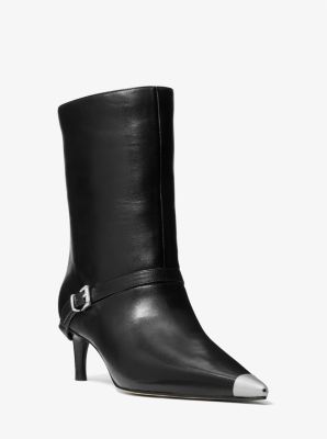 Bota Kasia de piel con hebilla