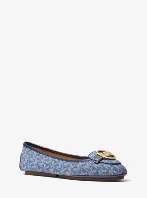 lillie logo moccasin