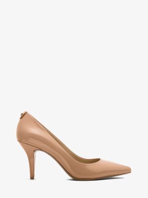 Michael kors 2025 flex mid pump